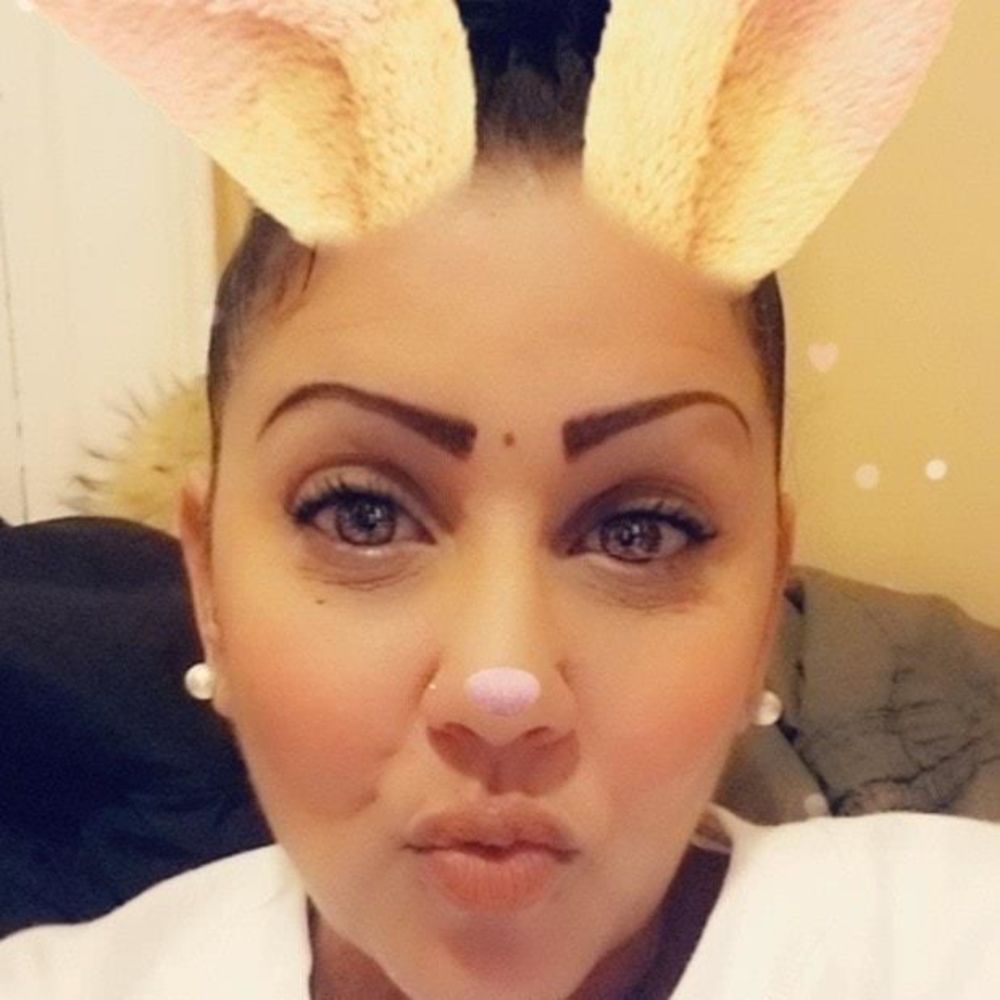 Meet your Posher, Joan